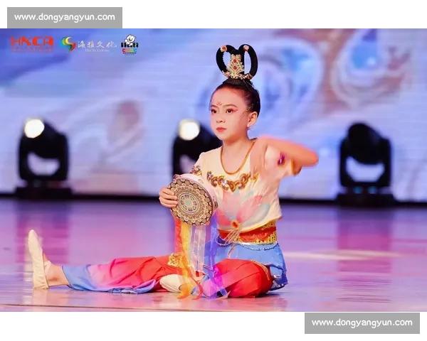 在舞台灯光下用汗水与梦想书写跳舞比赛的成长记忆拼搏历程与青春足迹